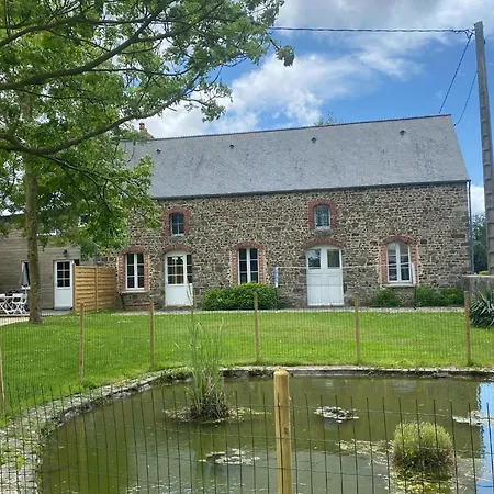 Charming On Idyllic Property, Near The Beach, * Denneville